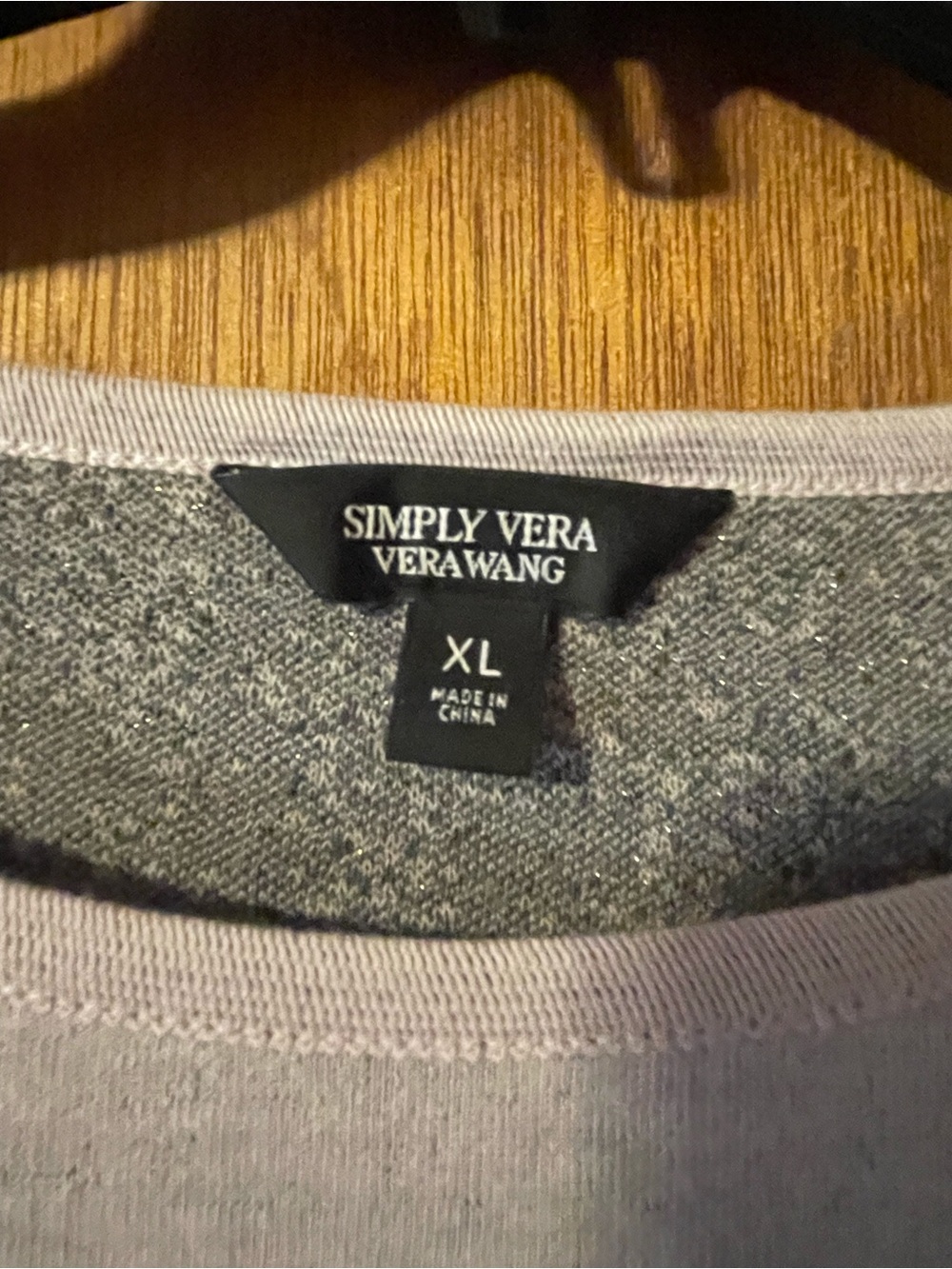 Simply Vera Wang Women’s XL Pullover Blouse Sweater. Gray Ombré. New With Tags - Picture 6 of 6